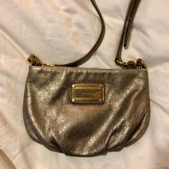 Marc Jacobs Gold/champagne colored purse - Picture 2 of 5